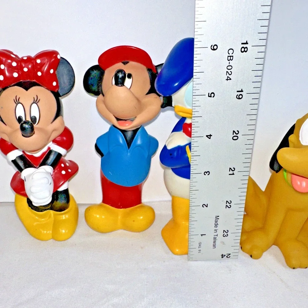 VTG Walt Disney Set of 5 Squeaky 6 Inch Figures Vinyl SOFT EVC Mickey/Minnie +3
